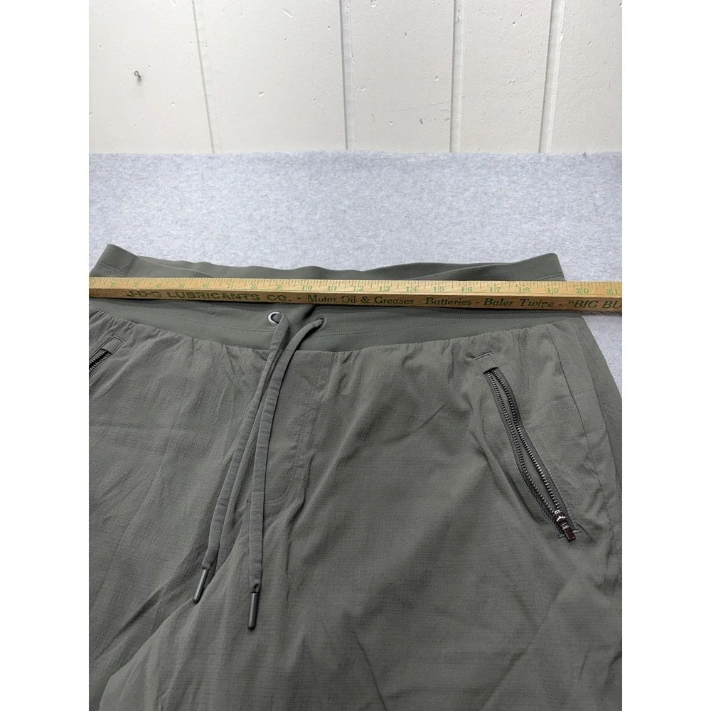 Athleta Trekkie‎ North Jogger Pants Womens 18 Green Zip Pocket Stretch Travel